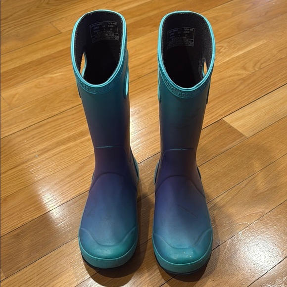 Bogs girls bloom ombré rubber rain boots size 4. - Picture 1 of 9